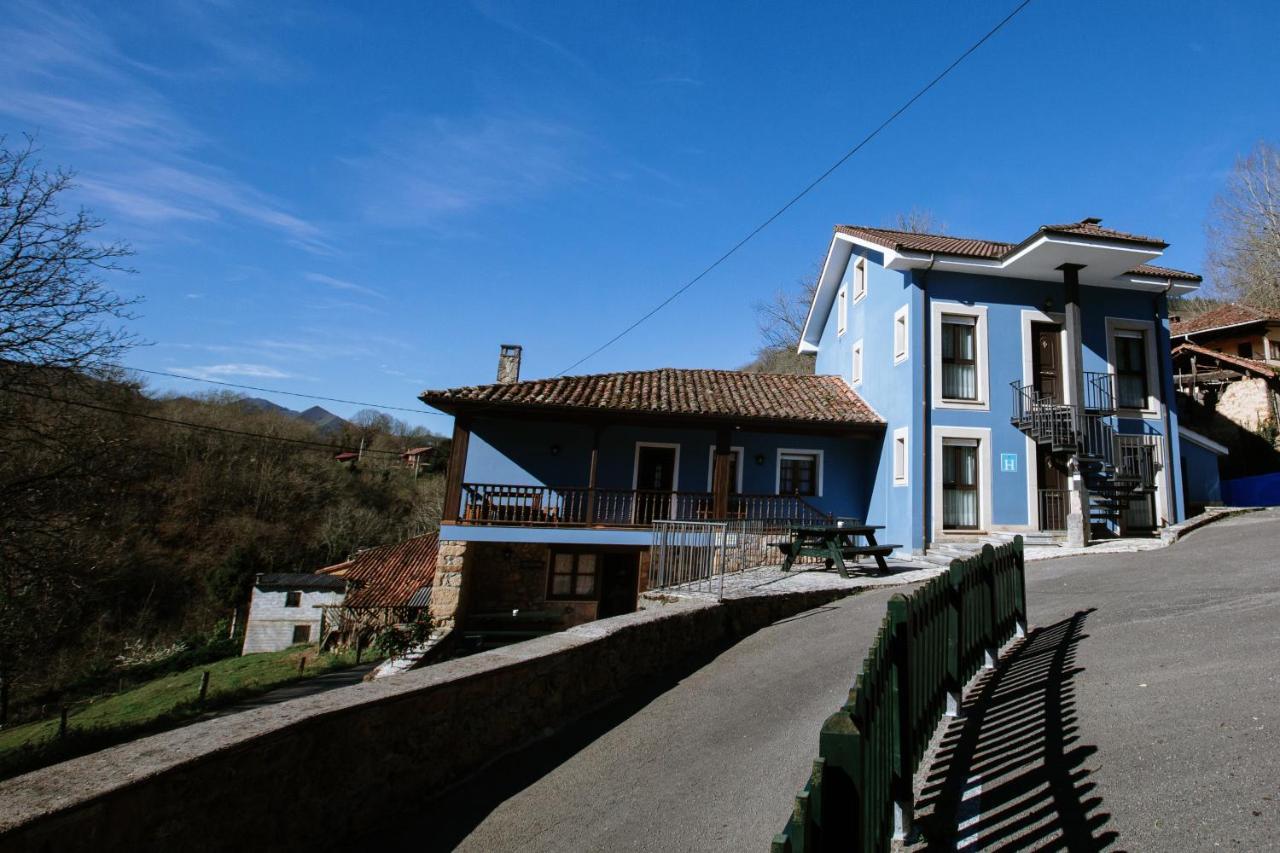ホテル La Casona De Cardes Onís エクステリア 写真