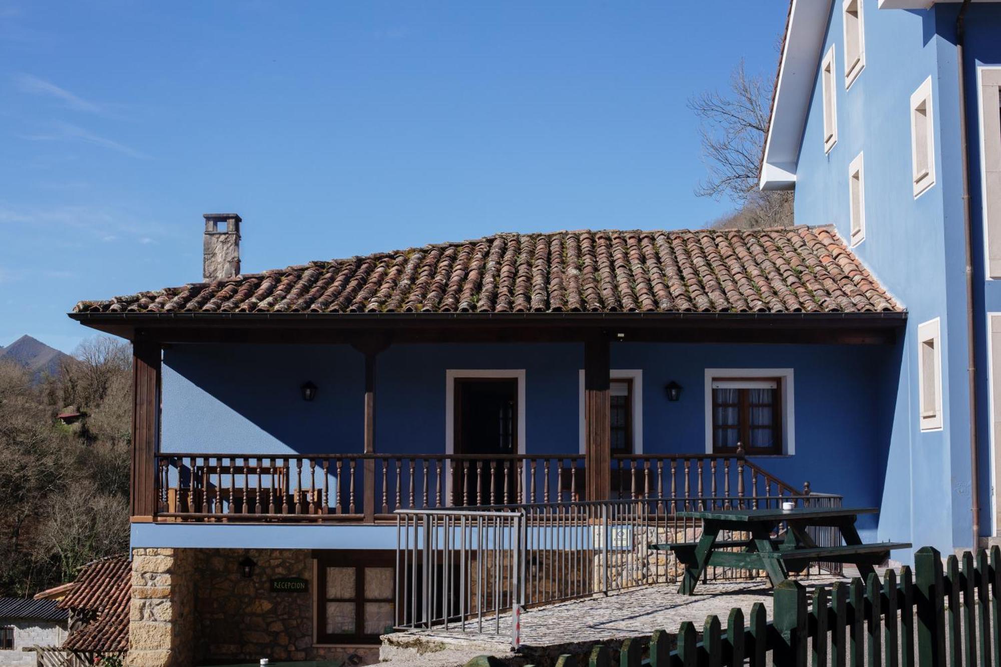 ホテル La Casona De Cardes Onís エクステリア 写真